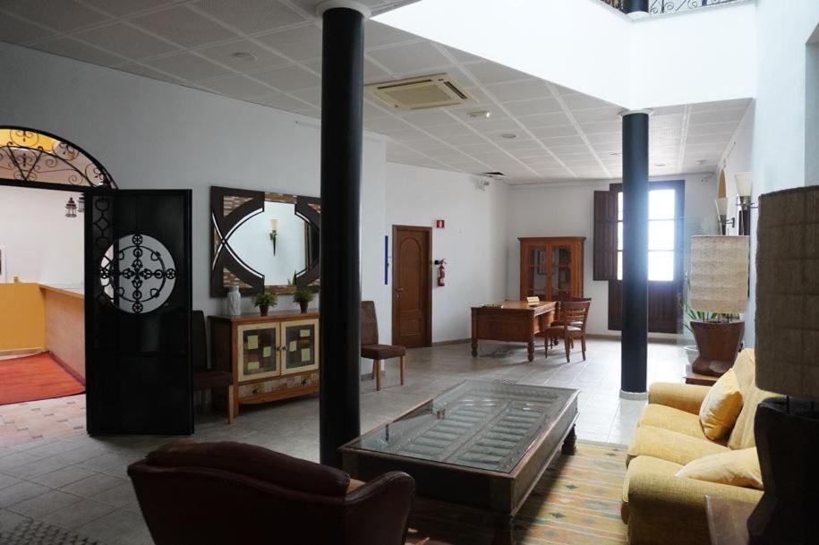 Hotel Montesion Luz Del Desierto Lucainena de las Torres Dış mekan fotoğraf